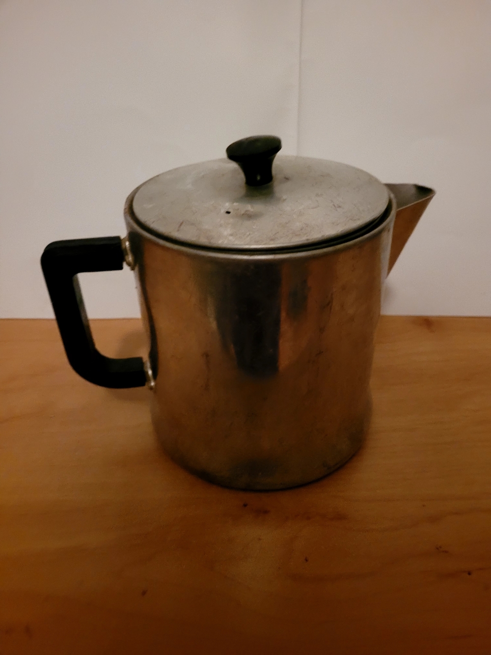 Stainless Steel Coffee Pot with Black Handle and Lid Knob